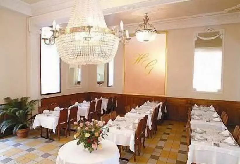 Fotos del hotel Hôtel Gloria & Avenue:  3