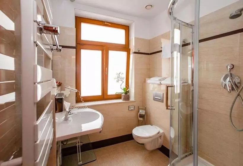 Fotos del hotel Hubertus Rzeszów:  5