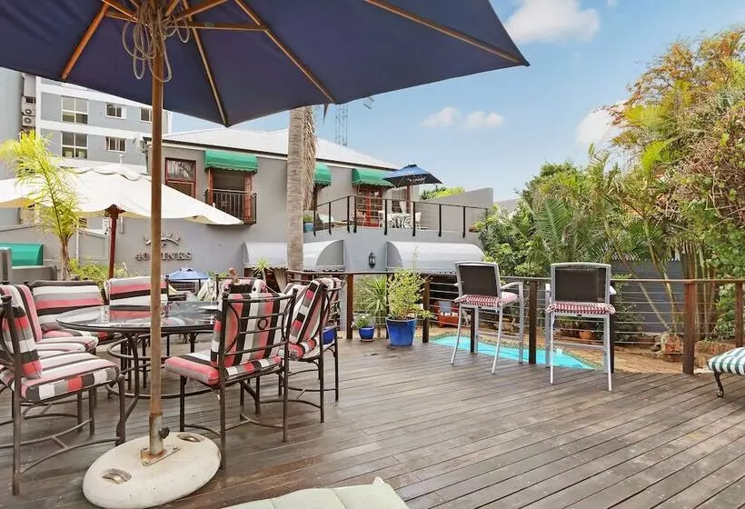 Fotos del hotel 40 Winks Guest House Green Point:  4