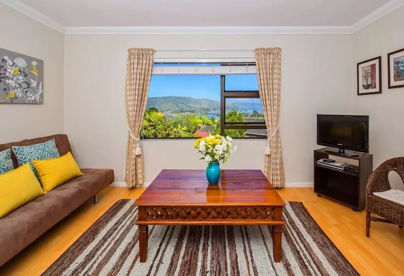 Fotos del hotel Amber Guest Lodge:  12