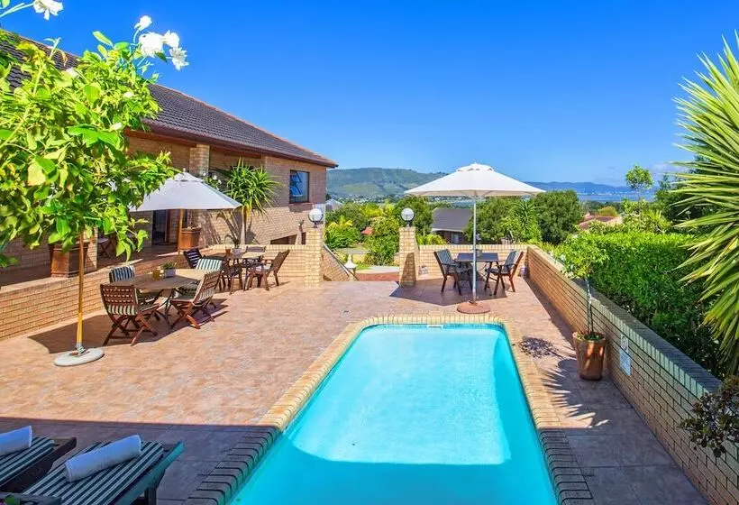 Fotos del hotel Amber Guest Lodge:  4