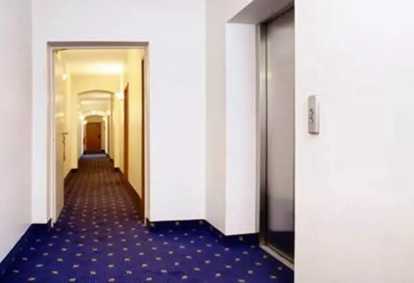 Fotos del hotel Atrium Charlottenburg:  2