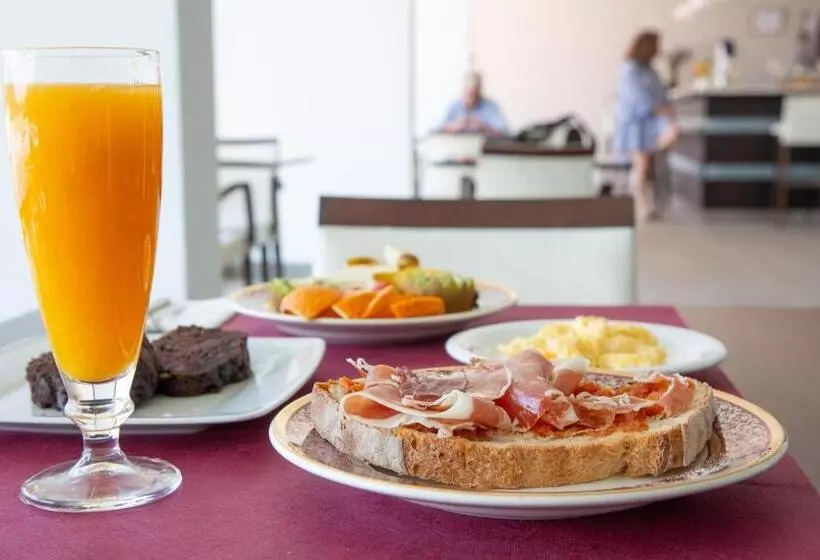 Fotos del hotel Herbeira:  6