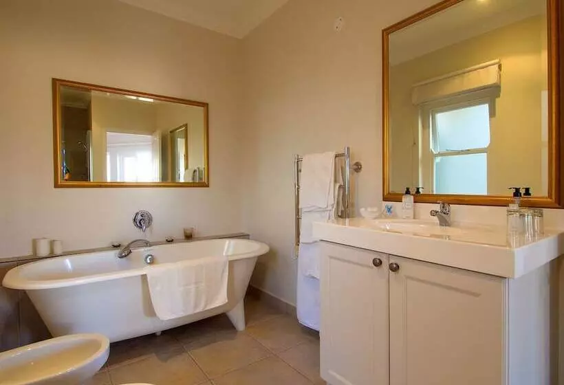 Fotos del hotel Isola Bella Guest House:  18