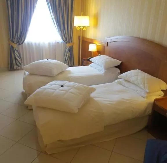 Fotos del hotel Joyfull:  18