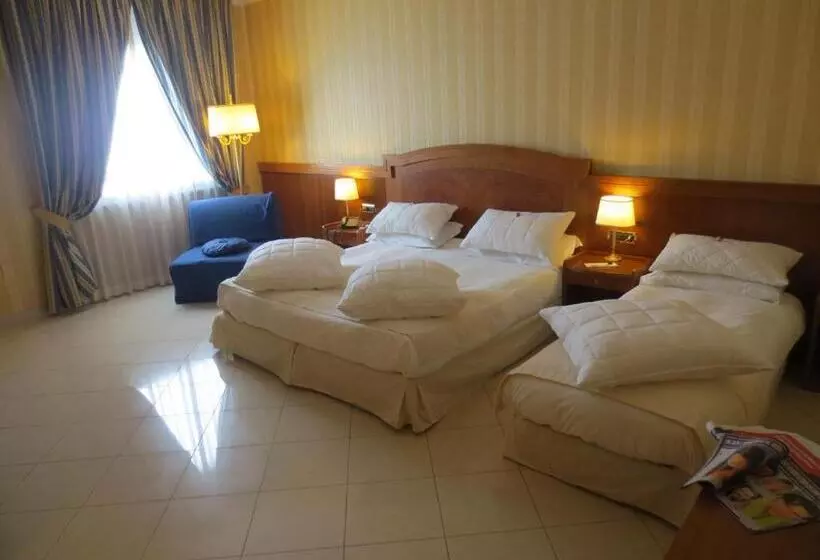 Fotos del hotel Joyfull:  22