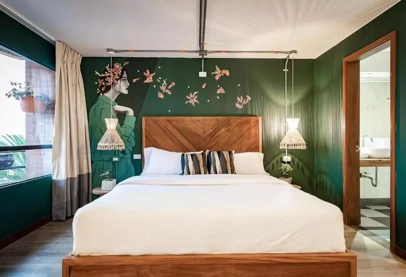 Selina Chapinero Bogota