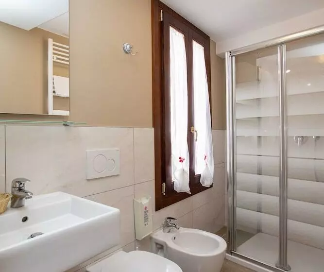 Fotos del hotel Tintoretto:  11