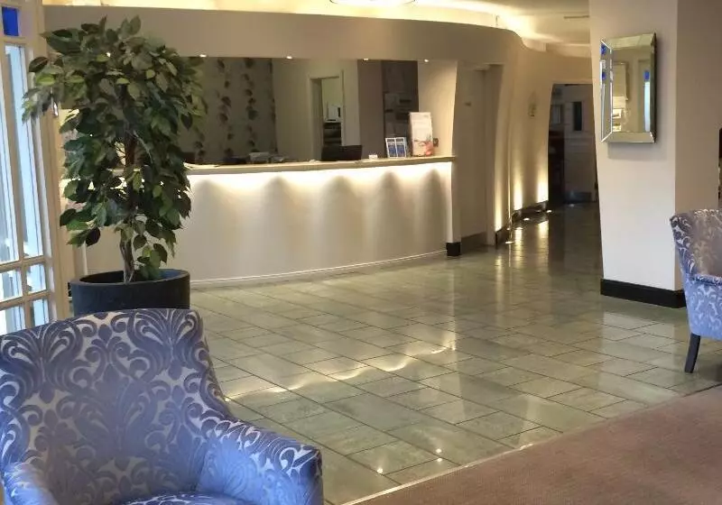 Waterford Marina Hotel