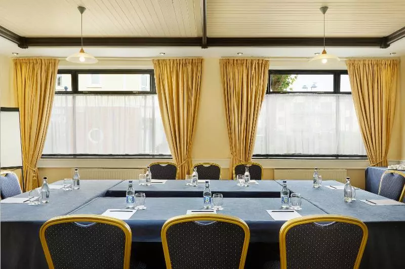 Fotos del hotel Waterford Marina Hotel:  4