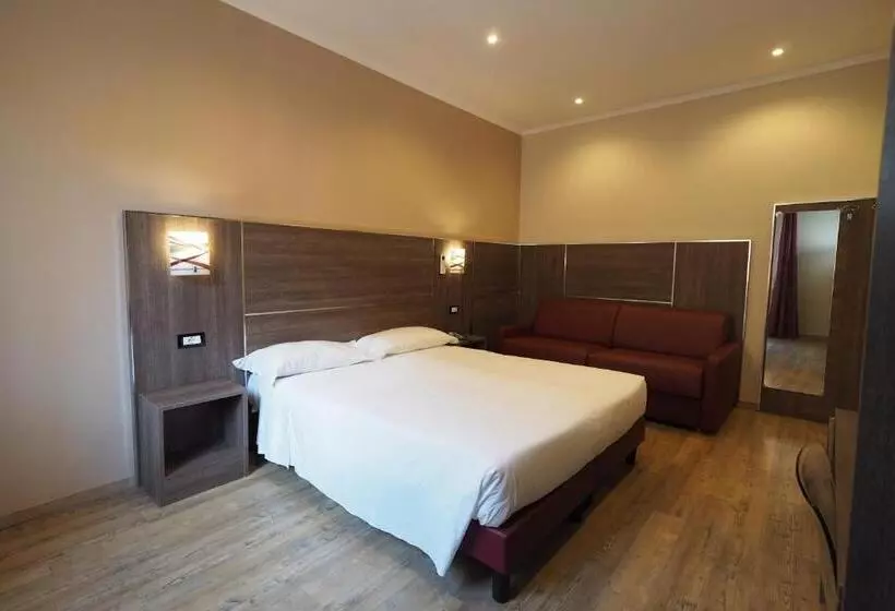 Fotos del hotel Osimar:  2