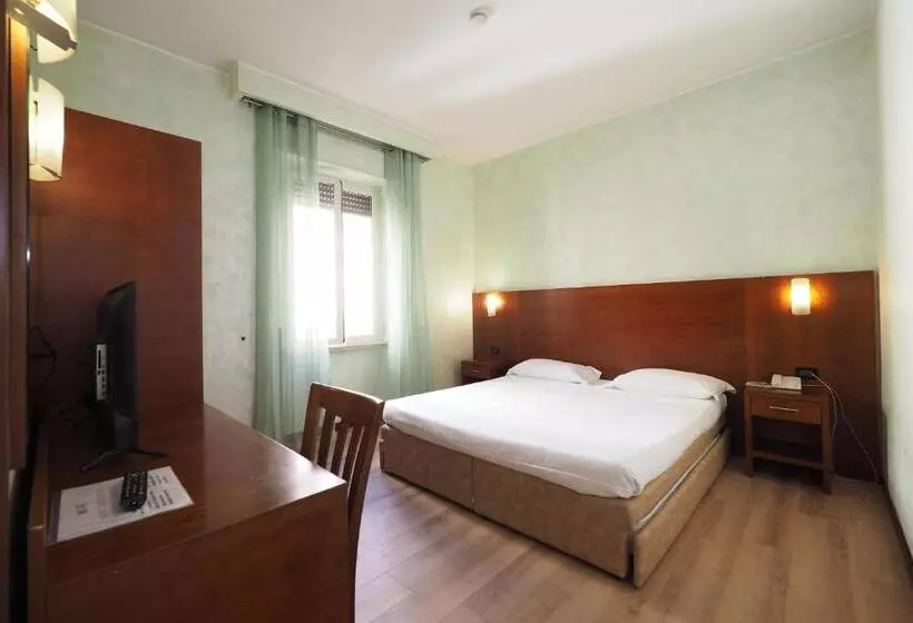 Fotos del hotel Osimar:  18