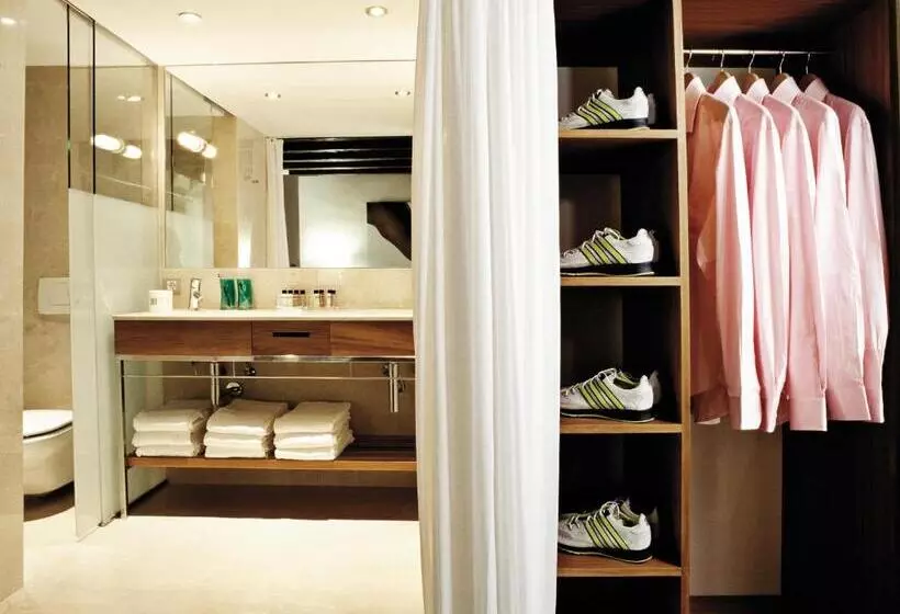 Fotos del hotel Petit Palace Hotel Tres:  25