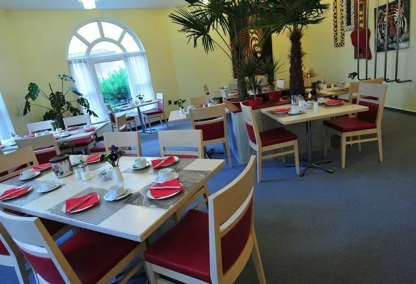 Fotos del hotel Ambassador:  7