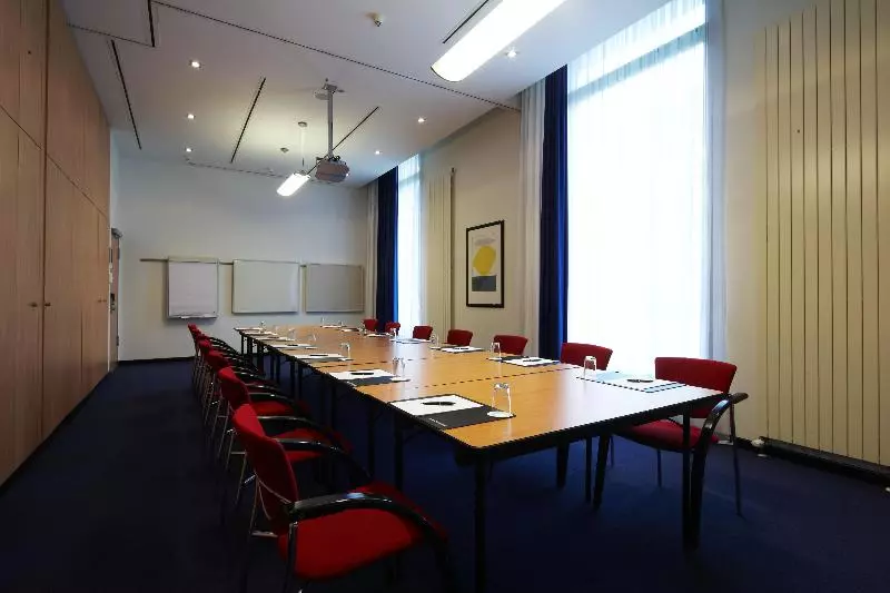 Fotos del hotel Intercity Frankfurt Airport:  15