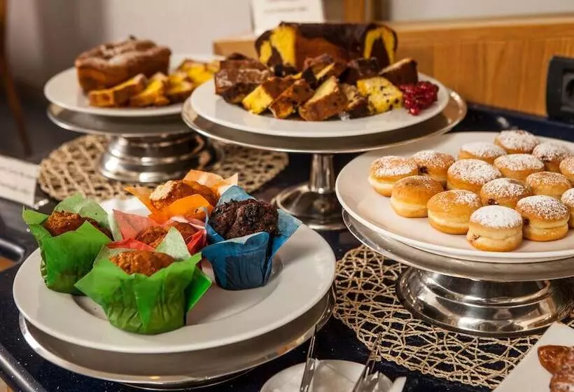 Fotos del hotel Mastai:  6