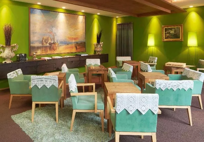 Fotos del hotel 25hours Hotel The Goldman:  25