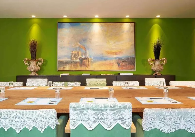 Fotos del hotel 25hours Hotel The Goldman:  24