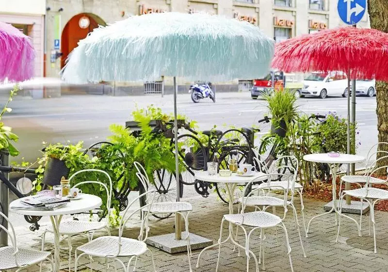 Fotos del hotel 25hours Hotel The Goldman:  6