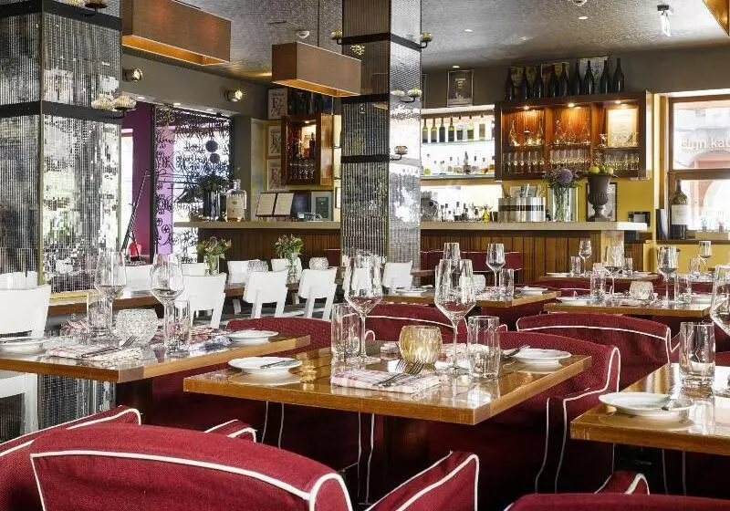 Fotos del hotel 25hours Hotel The Goldman:  18