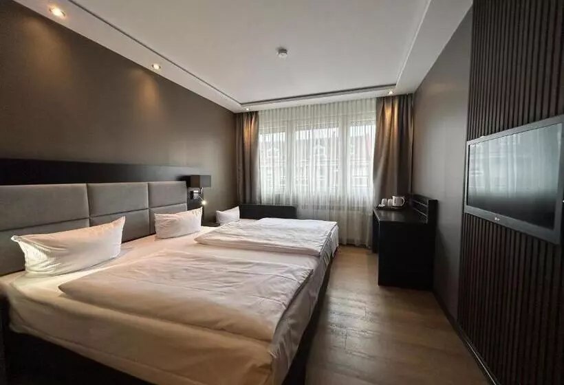 Fotos del hotel Am Karlstor:  6