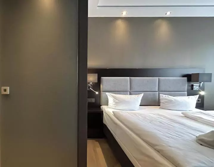 Fotos del hotel Am Karlstor:  13