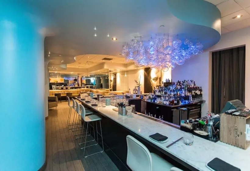 Fotos del hotel Arts:  24