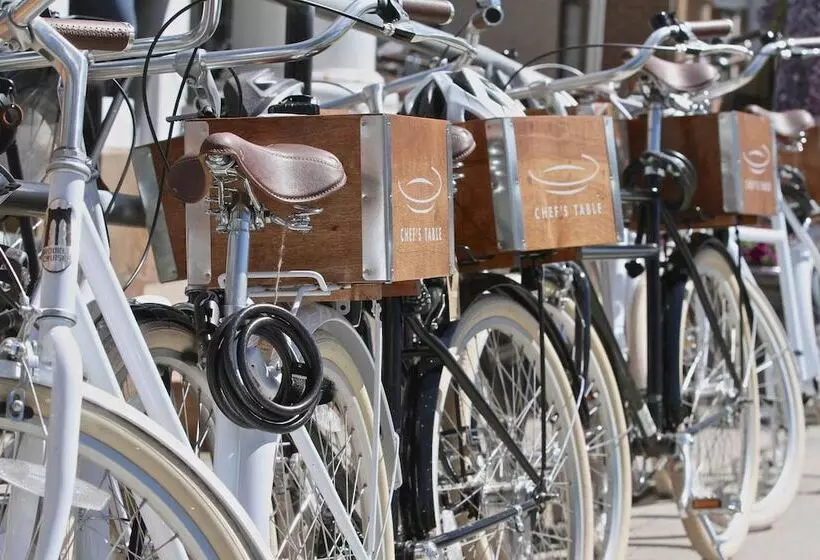 Fotos del hotel Arts:  7