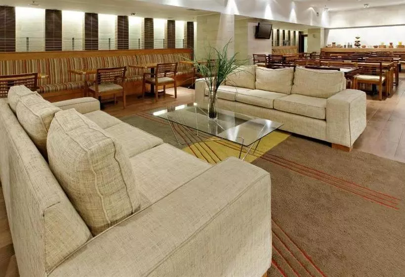 Fotos del hotel Holiday Inn Express  Puerto Montt  Patagonia:  3