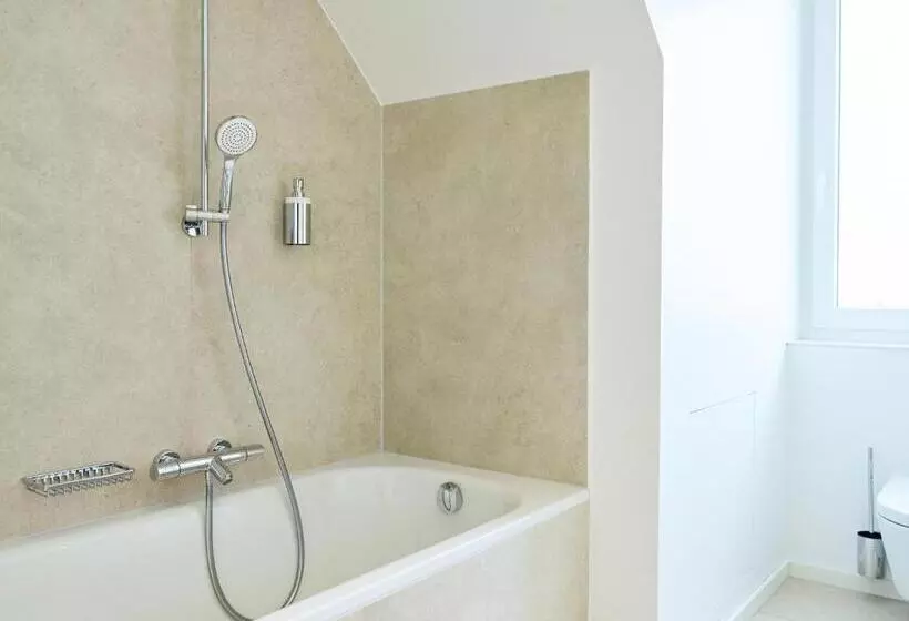 Fotos del hotel Hotel Lindenufer:  12