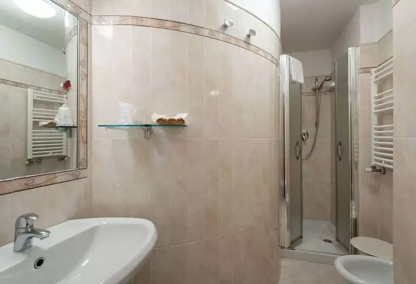 Fotos del hotel Annabella:  23