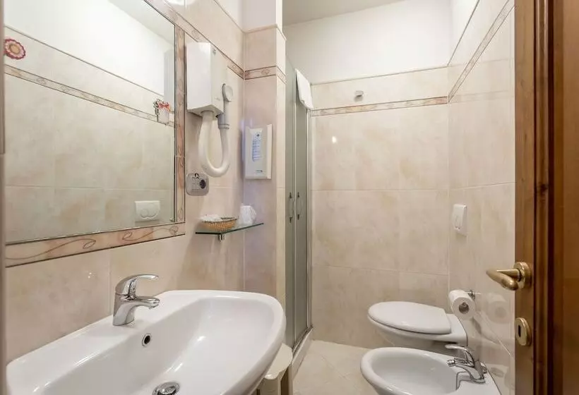 Fotos del hotel Annabella:  12