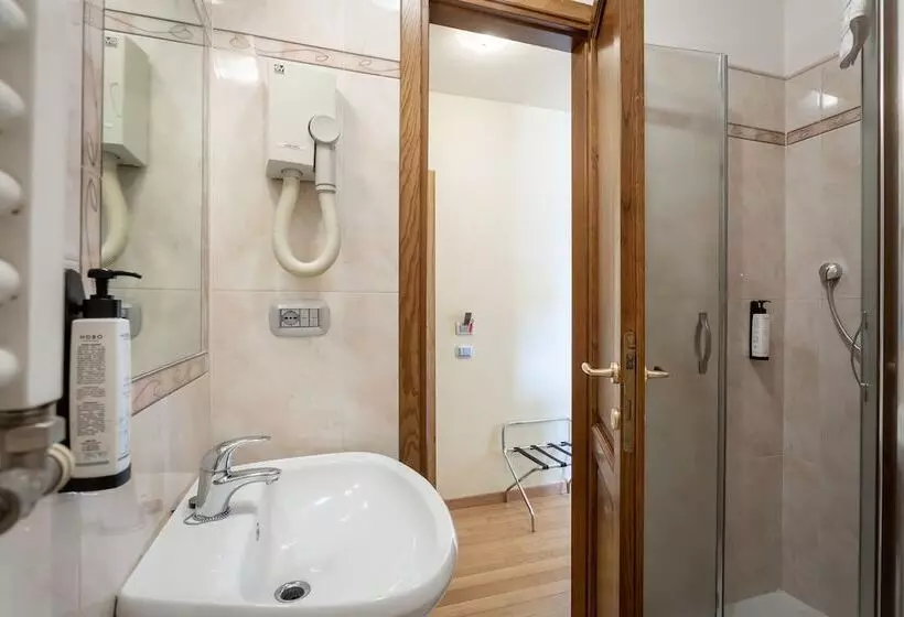 Fotos del hotel Annabella:  4