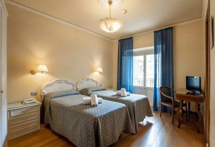 Fotos del hotel Annabella:  21