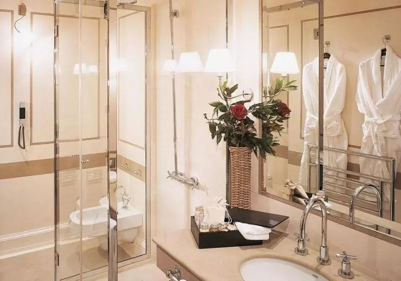 Fotos del hotel Relais Santa Croce, By Baglioni S:  3