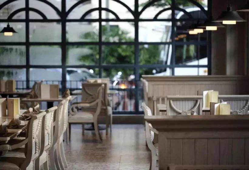 Fotos del hotel S.d. Avenue:  13