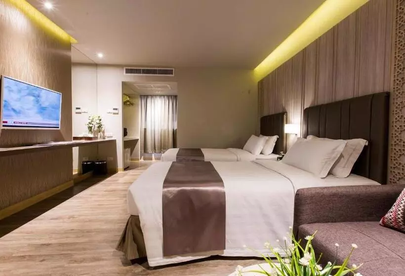 Fotos del hotel S.d. Avenue:  8