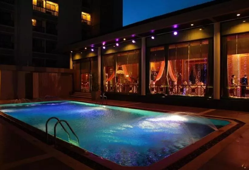 Fotos del hotel S.d. Avenue:  10