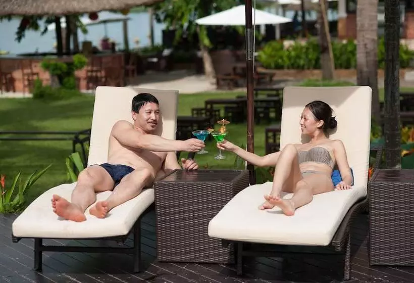 Fotos del hotel Vinh Hung Riverside Resort & Spa:  3