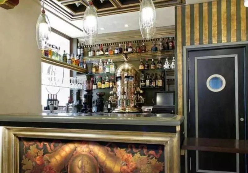 Fotos del hotel Sacristia De Santa Ana:  5