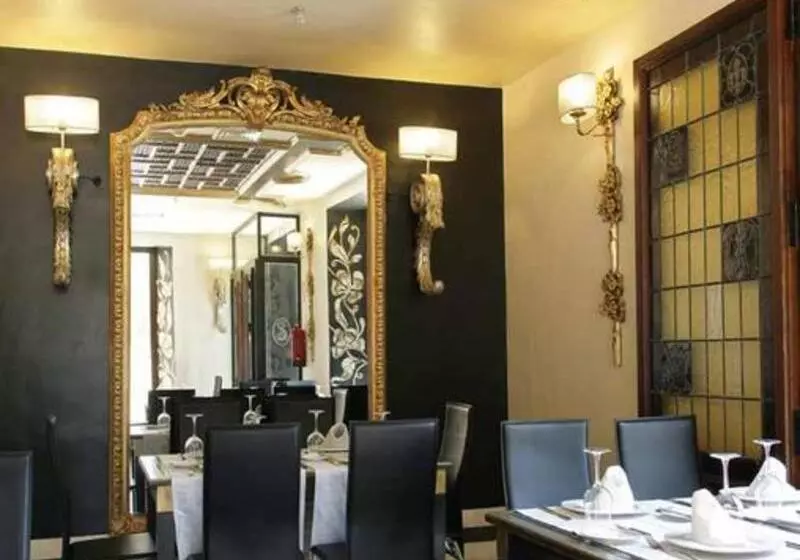 Fotos del hotel Sacristia De Santa Ana:  19