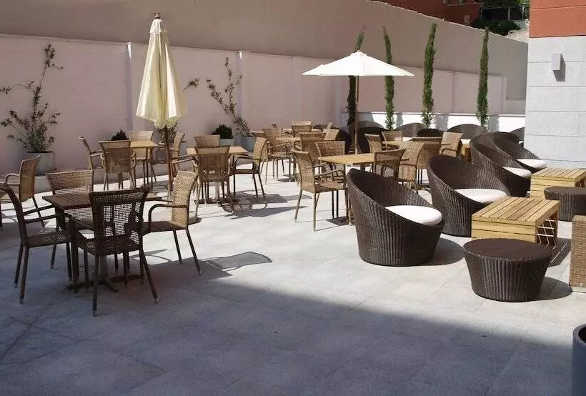 Fotos del hotel Eco Alcalá Suites:  5