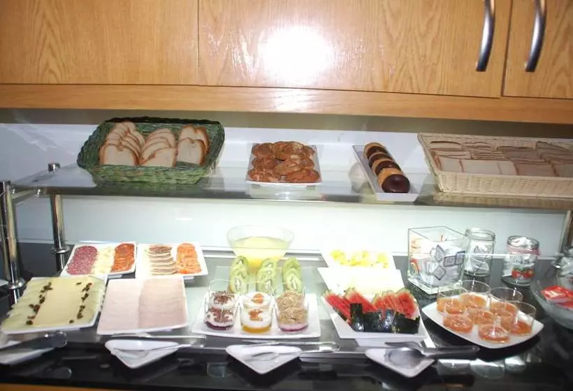 Fotos del hotel Eco Alcalá Suites:  3