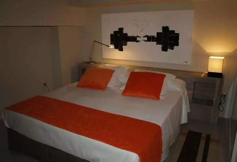 Fotos del hotel Eco Alcalá Suites:  17