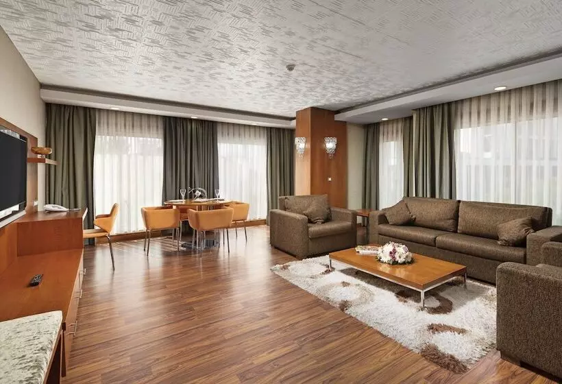 Fotos del hotel Limak Ambassadore  Ankara:  25