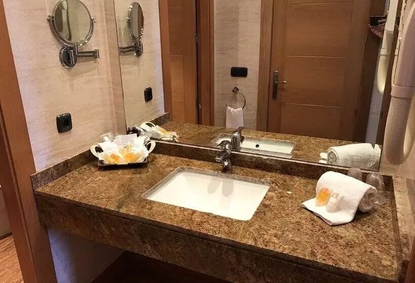 Fotos del hotel Montera Plaza:  11