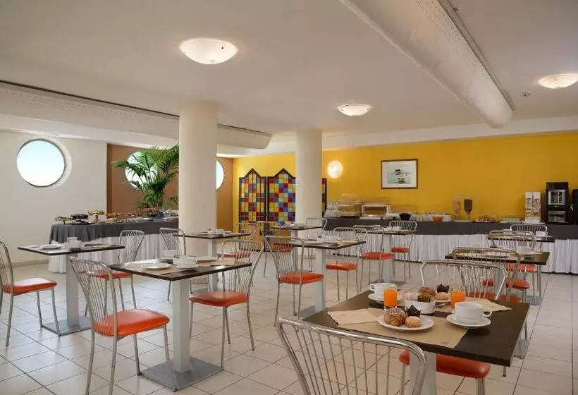 Fotos del hotel Nuovo Diana:  23