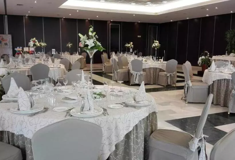 Fotos del hotel Palacio De La Magdalena:  17