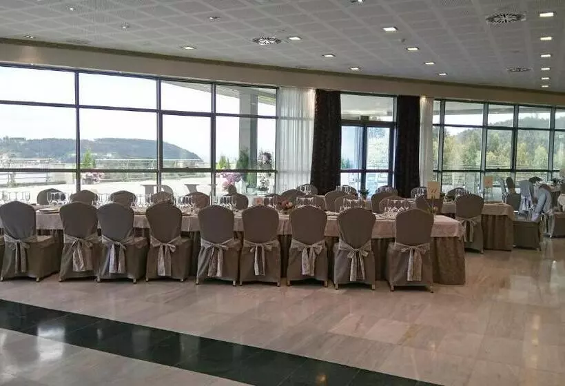 Fotos del hotel Palacio De La Magdalena:  12