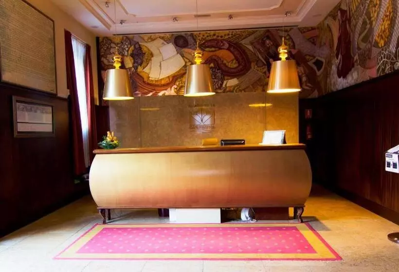 Fotos del hotel Palacio De La Magdalena:  13